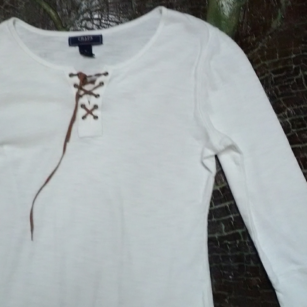 Clean white 3/4 sleeve Tee by CHAPS